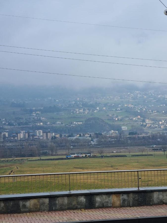 Appartamento Diana Aosta Bagian luar foto
